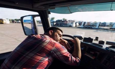 truck-driver-sleeping